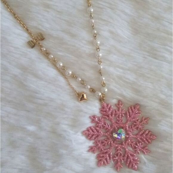 Betsey Johnson Pink Snowflake Necklace - Picture 1 of 2